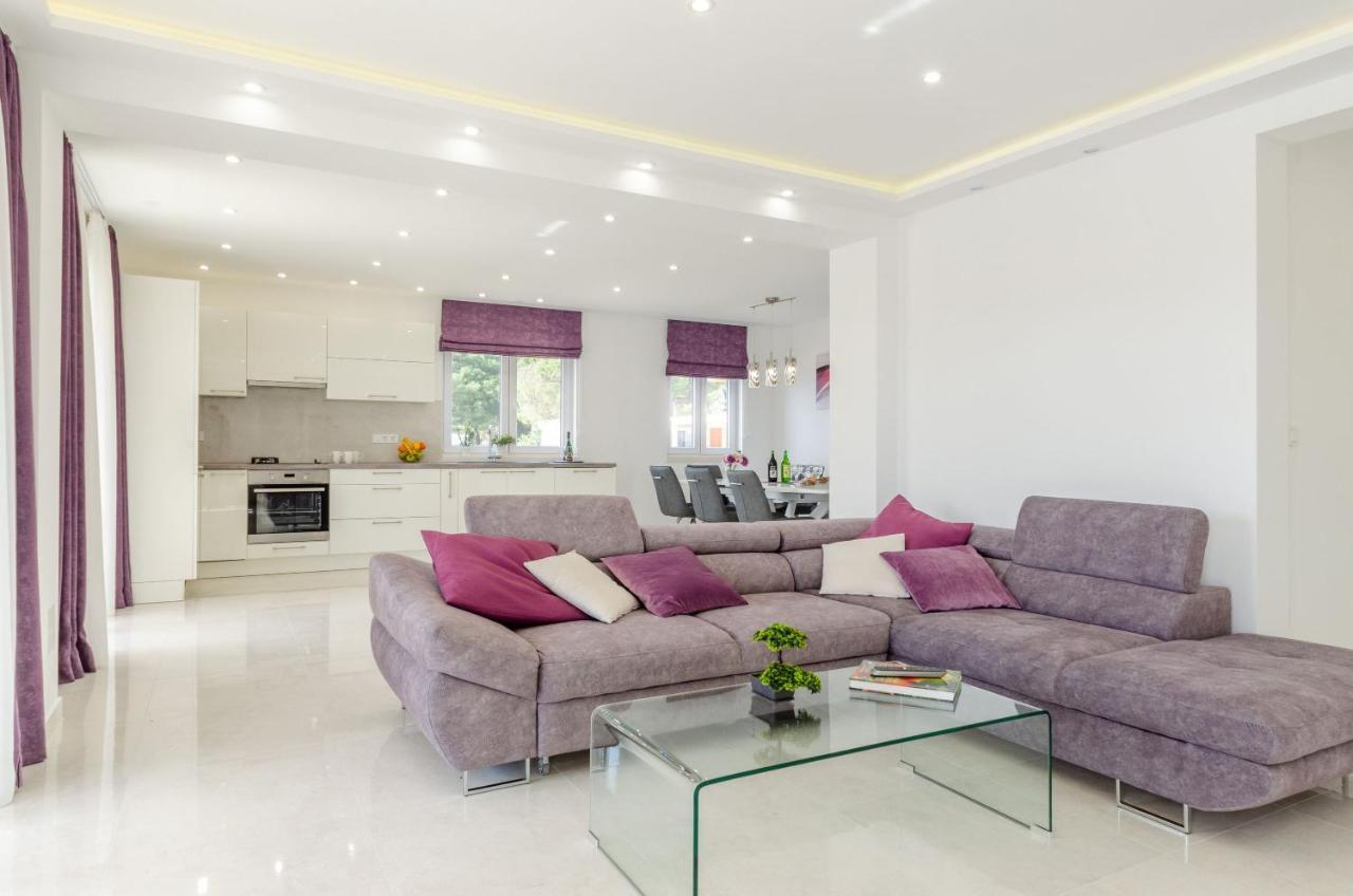 Antea Apartment Prižba Esterno foto
